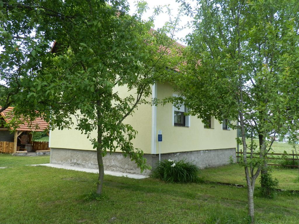 Holiday Home Lana Saborsko Habitación foto